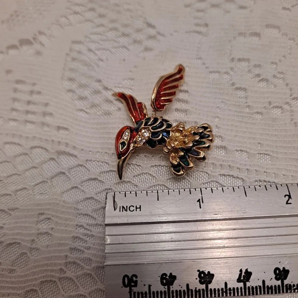 Pins Brooches Lot of 5 Cat Bird Lotus Heart Butterfly Costume Fashion Jewelry